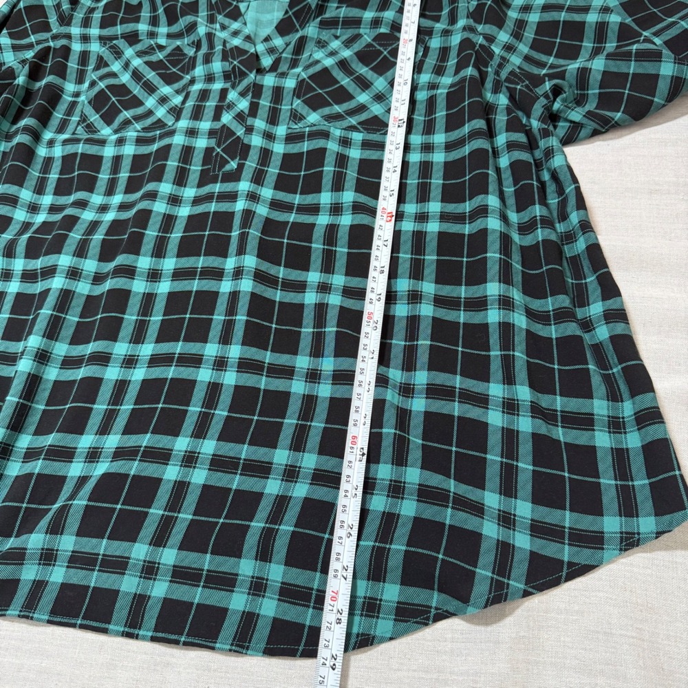 Torrid Harper Plaid Teal V-Neck Blouse | Officecore Grunge Plus Size 2 - Picture 10 of 12
